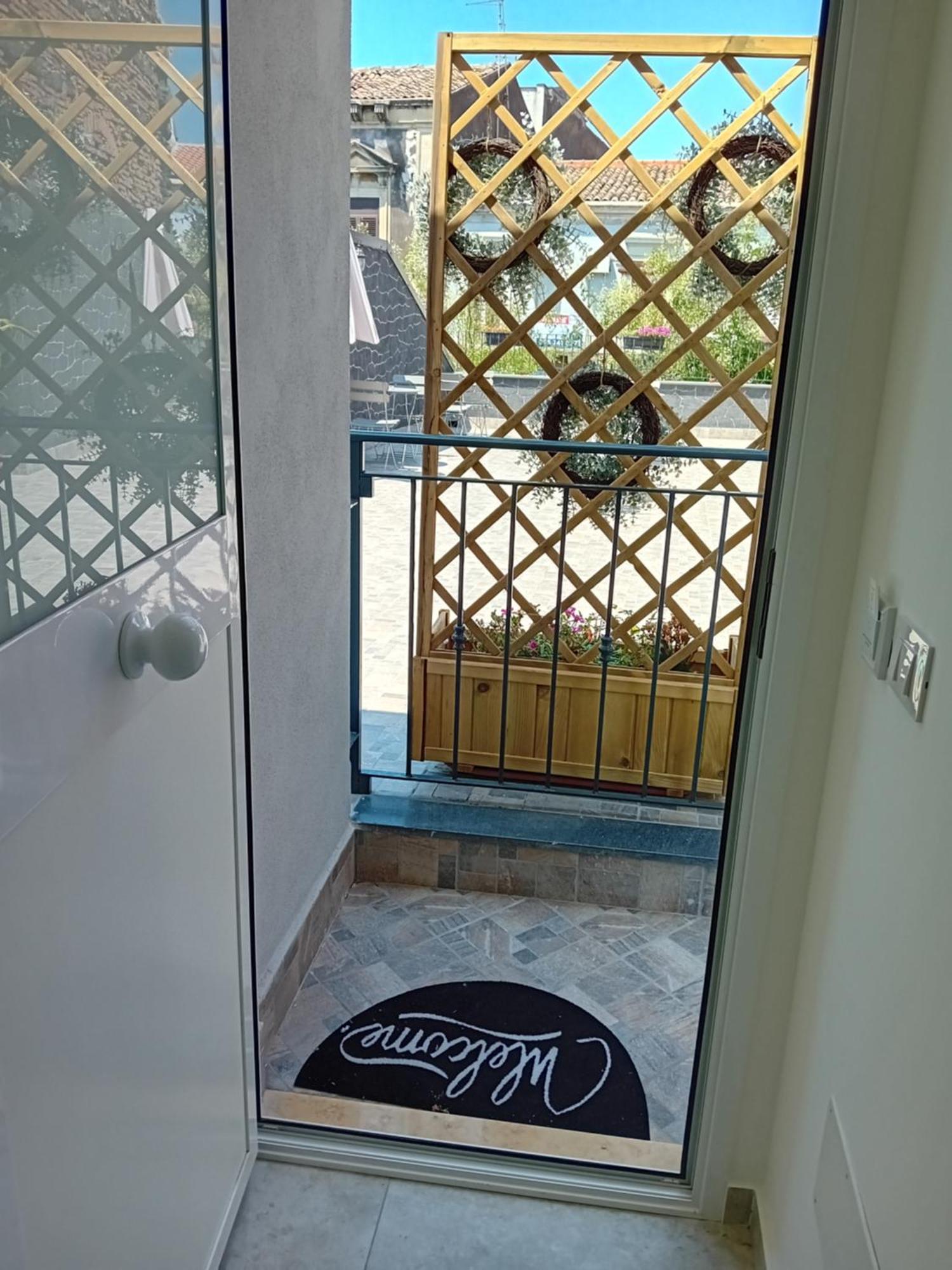 Bed and Breakfast Al Punto Giusto Aeroporto di Catania Fontana Rossa Esterno foto