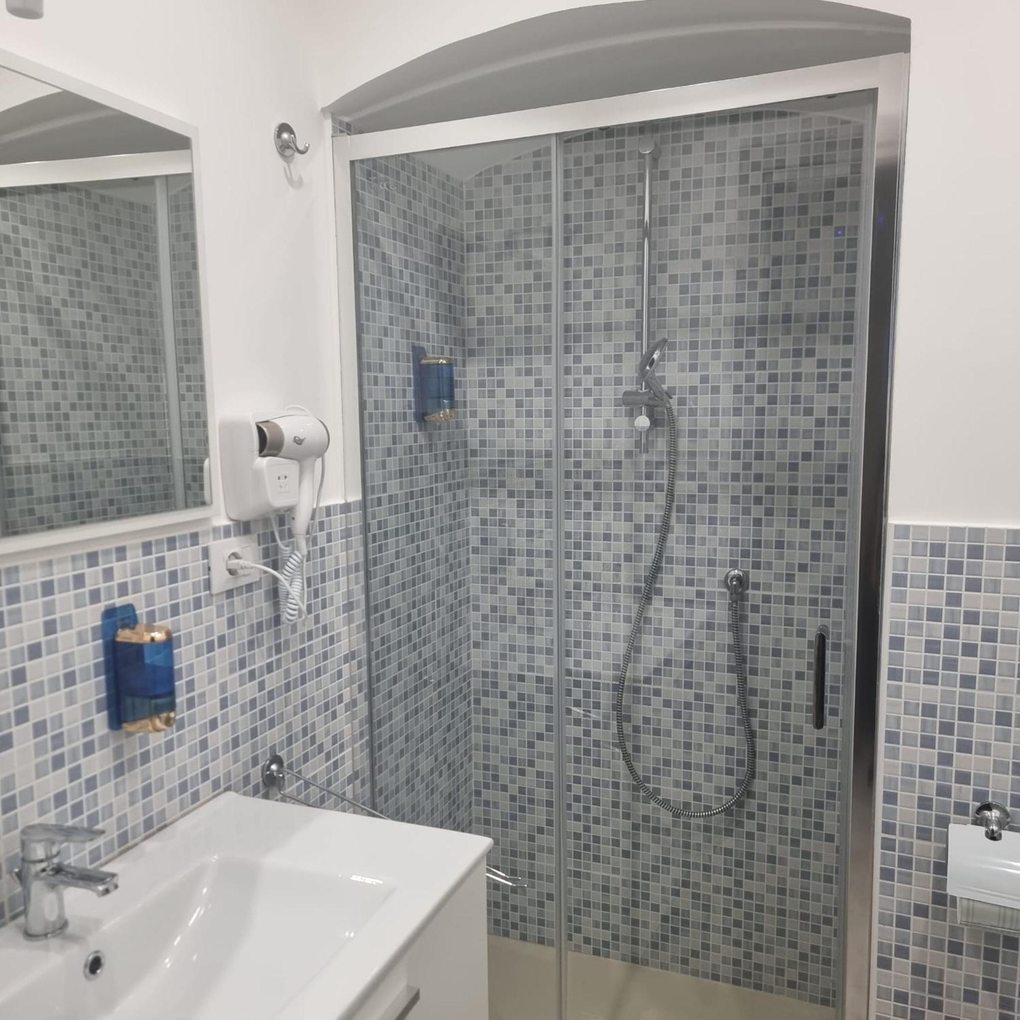 Bed and Breakfast Al Punto Giusto Aeroporto di Catania Fontana Rossa Esterno foto